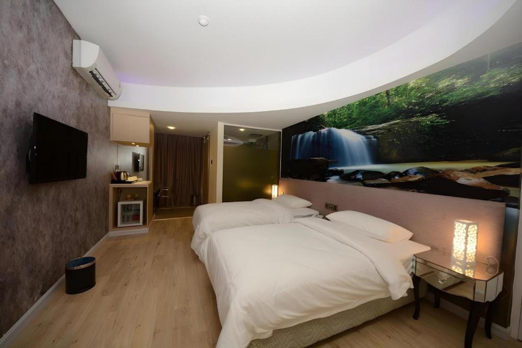 Hotel Unic 2*