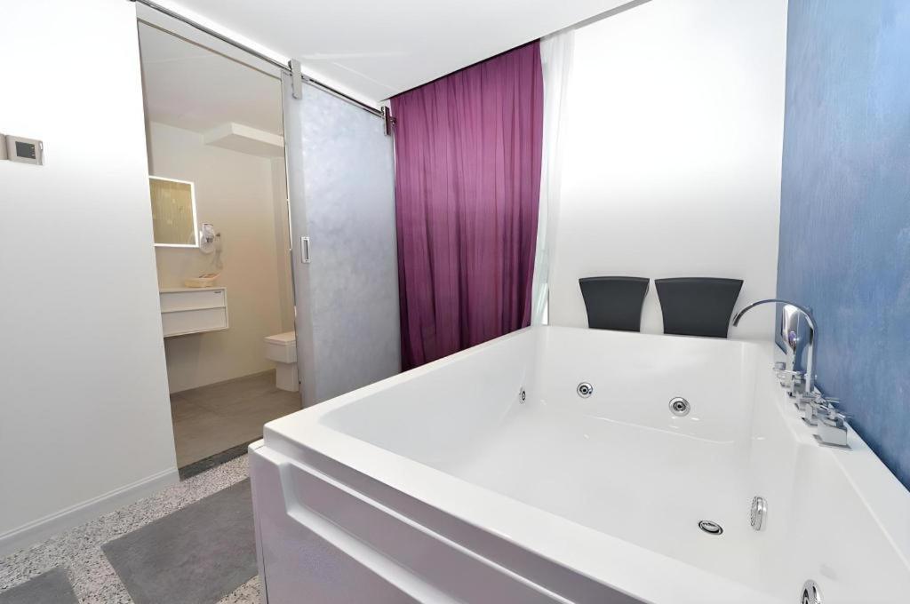 Hotel Unic